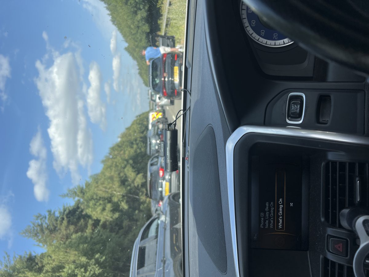 Heavy traffic on the M23 at North after A264 turn off — photo from the scene